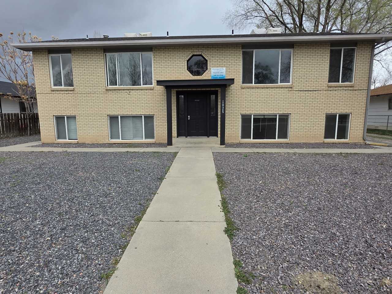 1025 Cedar Way #1 - Photo 5 of 9