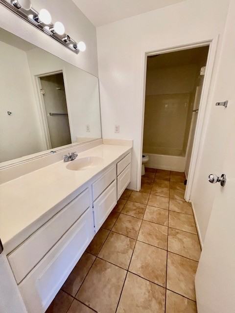 4485 Thornbush Dr - Photo 3 of 38