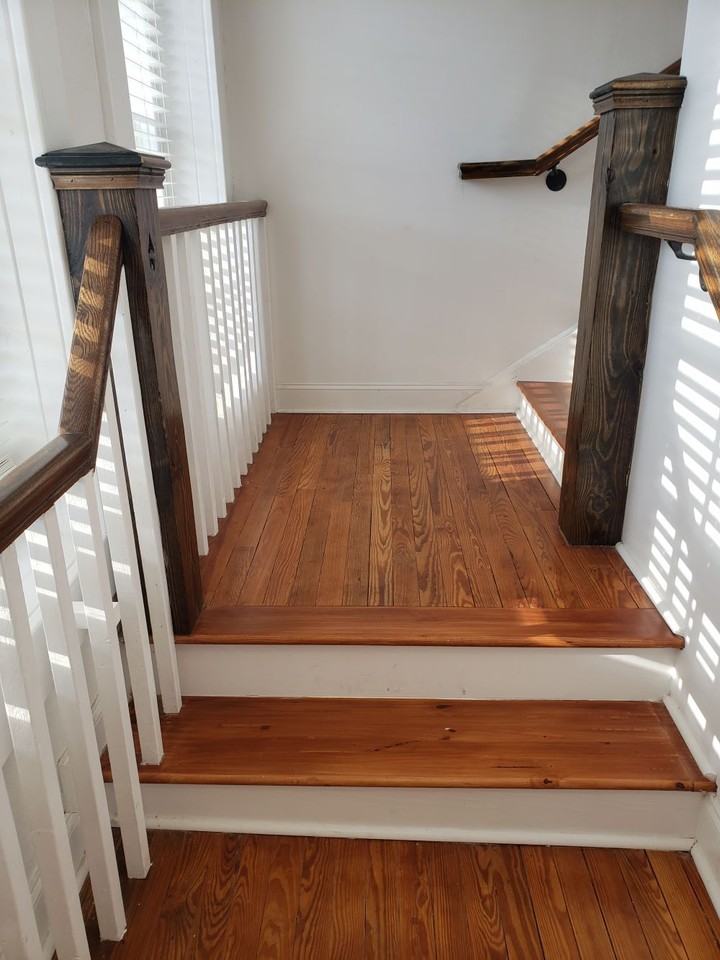 300 Laurel St #2 - Photo 4 of 19