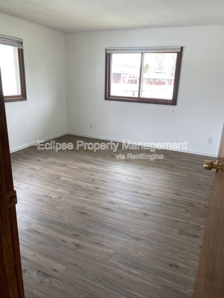 230 29 Rd - Photo 6 of 22