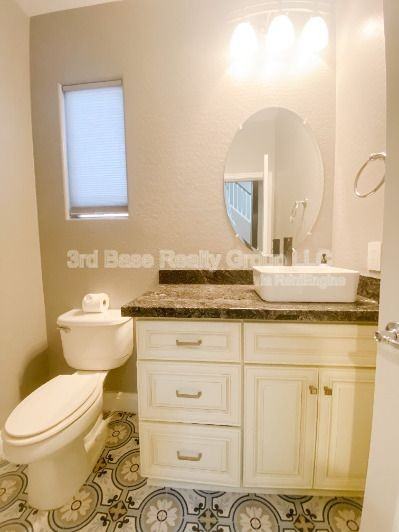 21088 W Maiden Ln - Photo 6 of 19