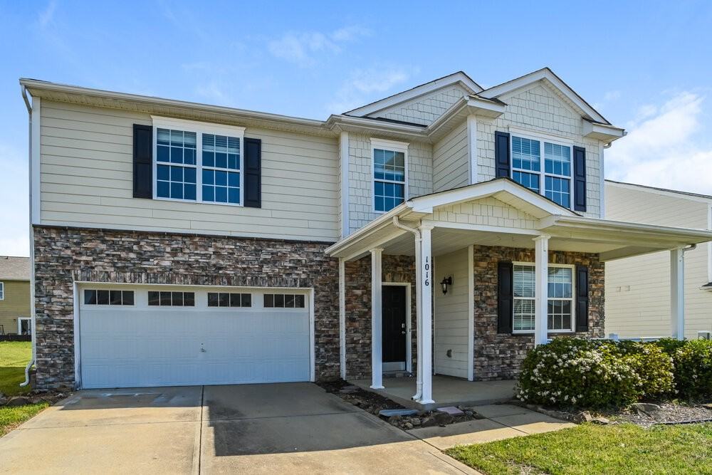 1016 Yellow Bee Rd - Photo 4 of 17