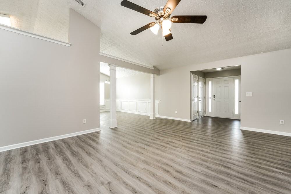 120 Champion Ln - Photo 5 of 17