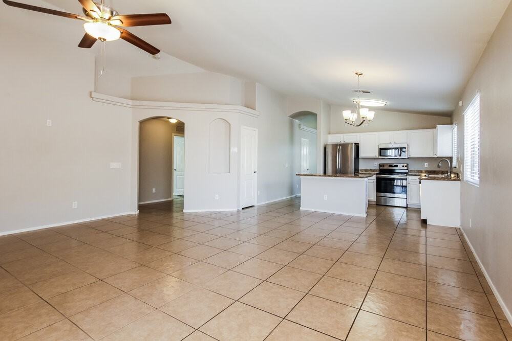 4449 N 123rd Dr - Photo 6 of 16