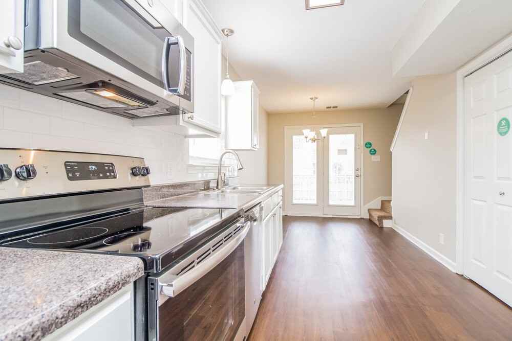 1120 Sima Shabat Ct - Photo 7 of 17