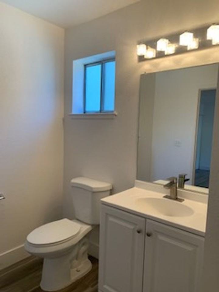 Village Point Apartments - Photo 7 of 25