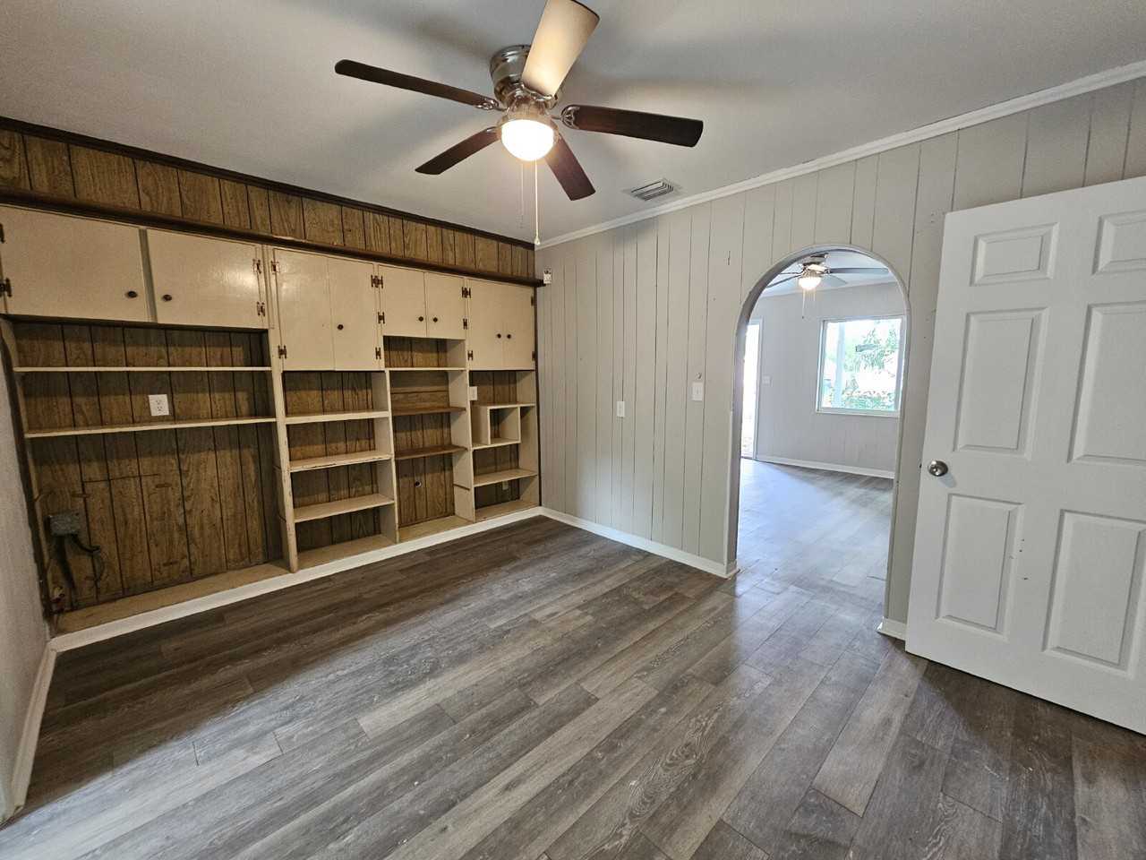 503 N Georgia Ave - Photo 4 of 11