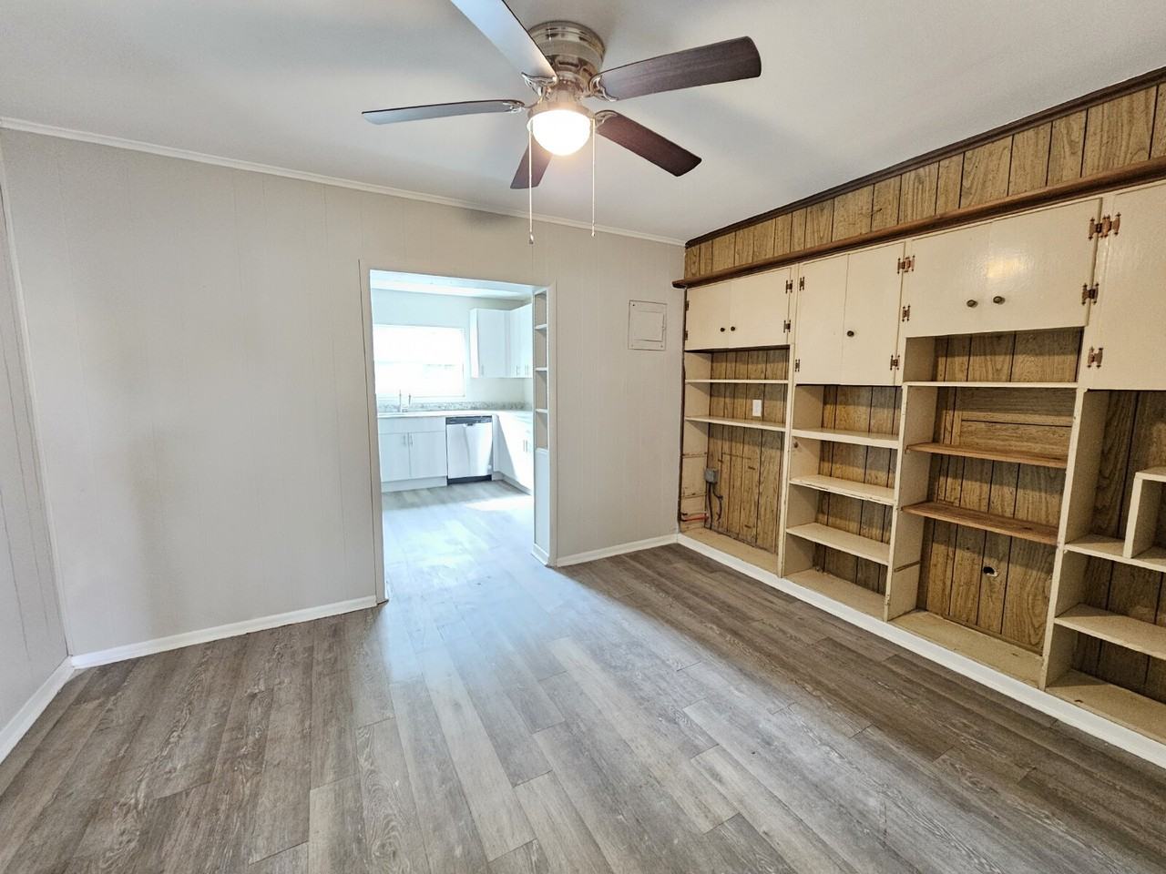 503 N Georgia Ave - Photo 5 of 11