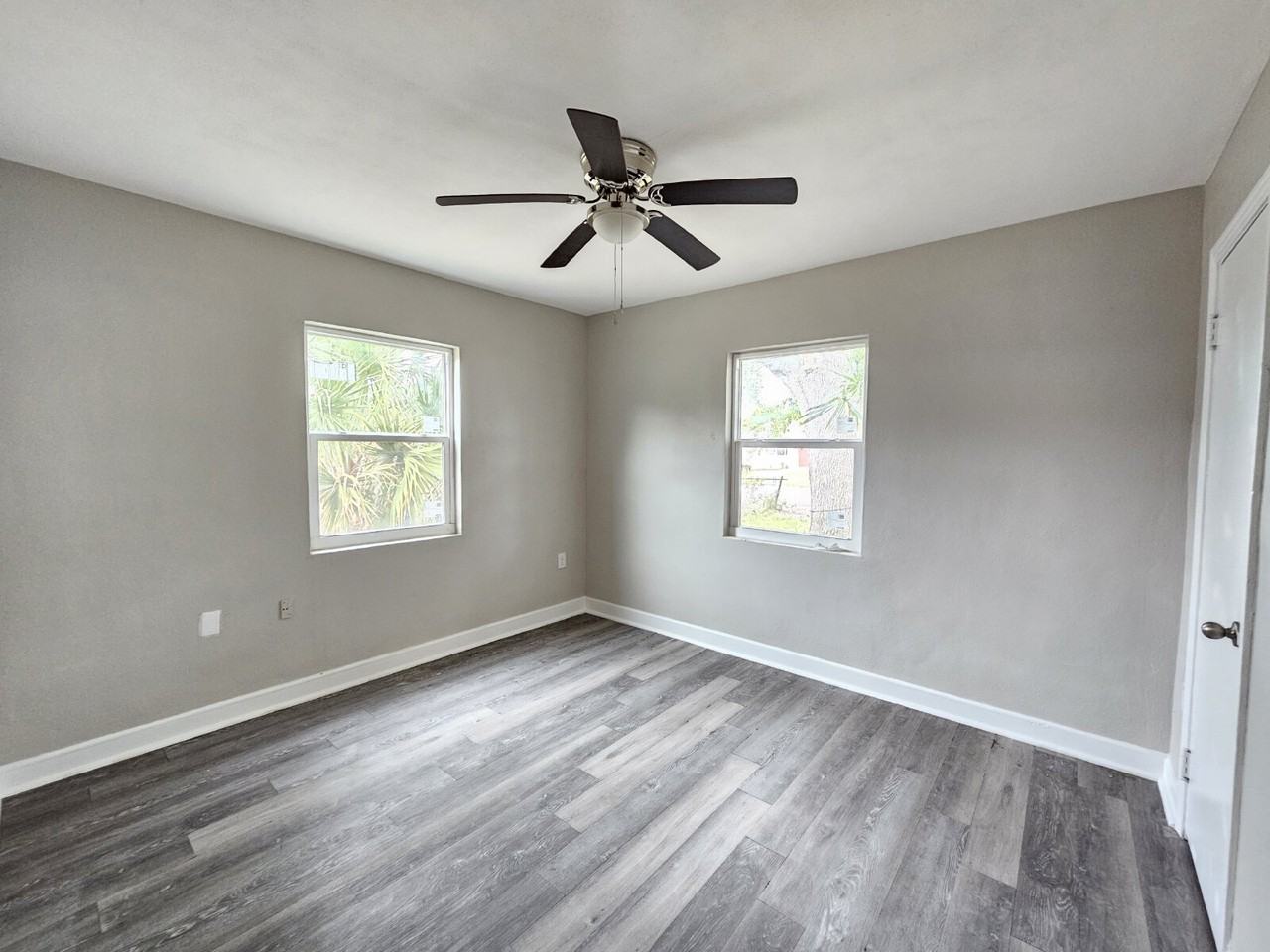 503 N Georgia Ave - Photo 7 of 11