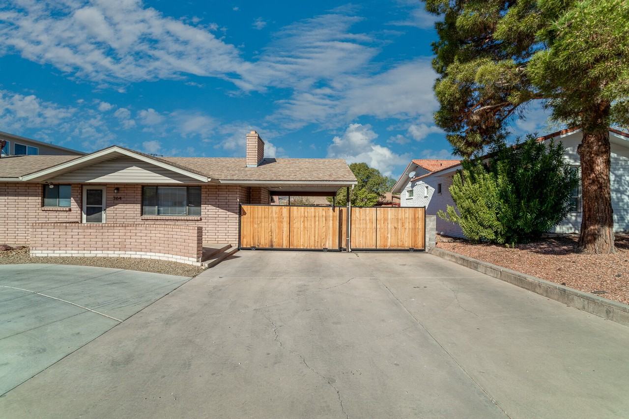 S 700 E St #2B - Photo 3 of 23