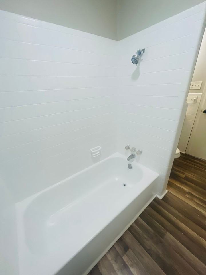 306 N Jackson Street - Photo 6 of 17