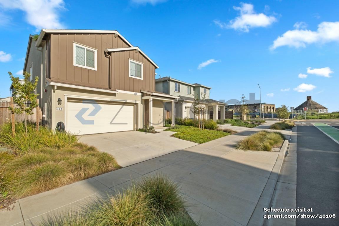 110 Marcus Rd - Photo 2 of 35