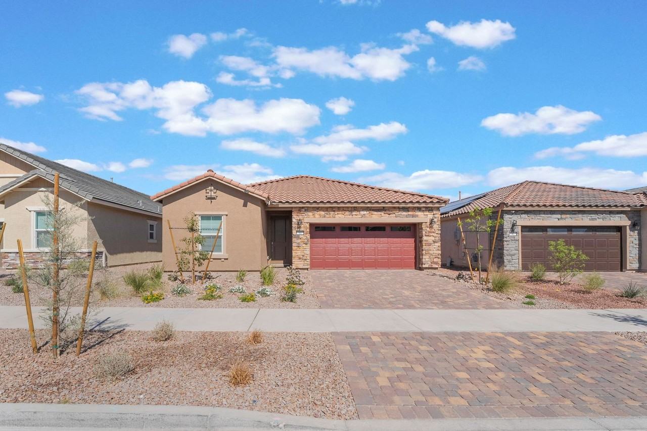 94 Cadence Crest Ave - Photo 2 of 33