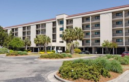 2400 Lumina Ave N - Photo 1 of 1