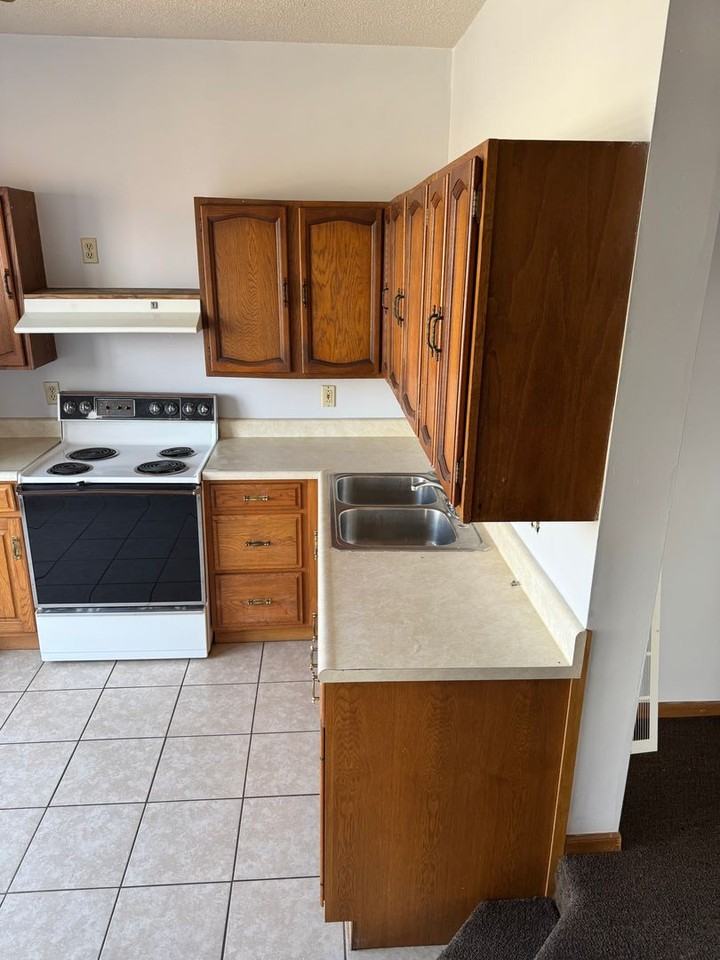 114 E 21st St Fl 114 - Photo 2 of 35