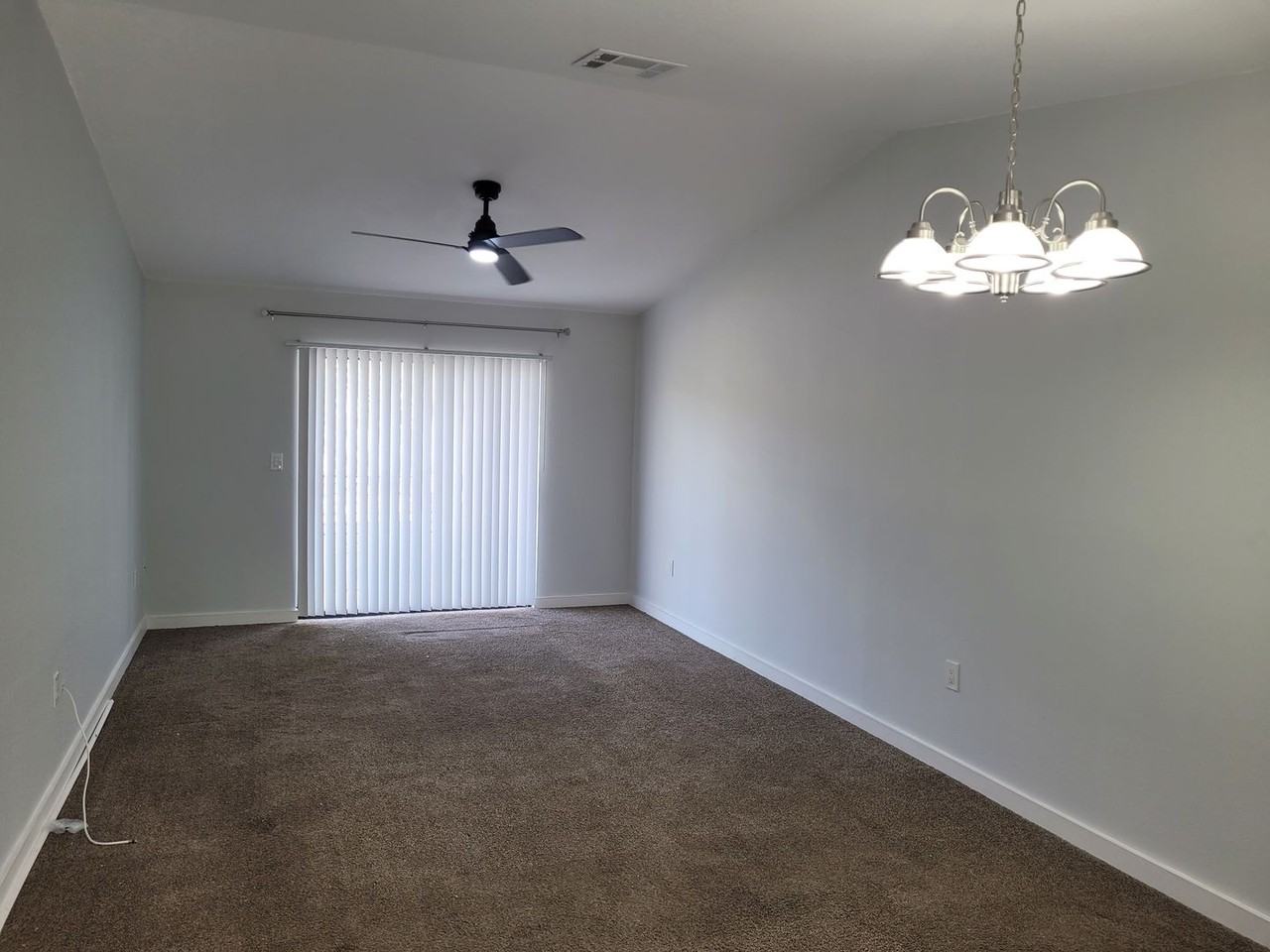 7114 Barclay Ave - Photo 2 of 14