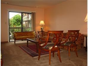 1217 N Oaks Blvd - Photo 3 of 9