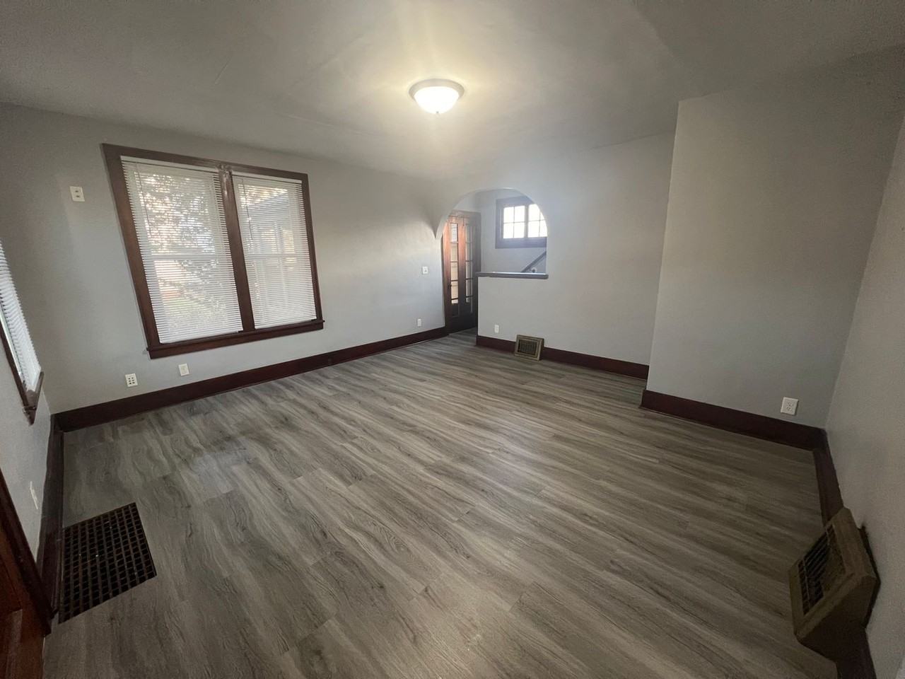1412 13th Ave - Photo 5 of 19