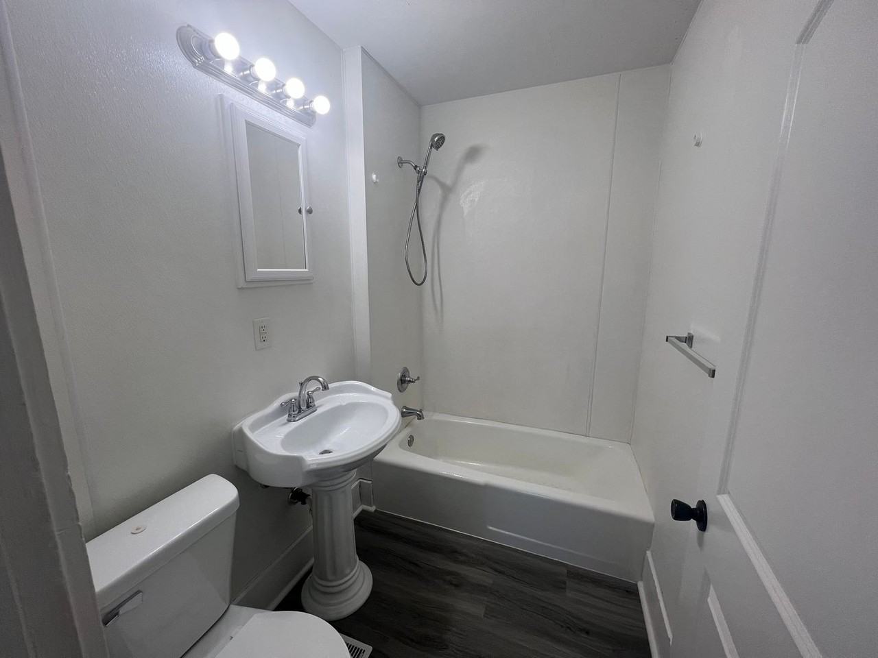 1412 13th Ave - Photo 6 of 19