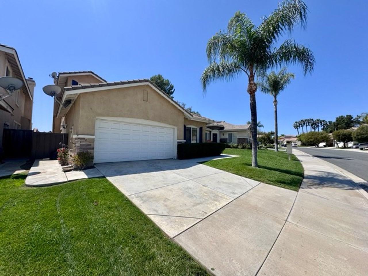 33021 Adelante St - Photo 2 of 50