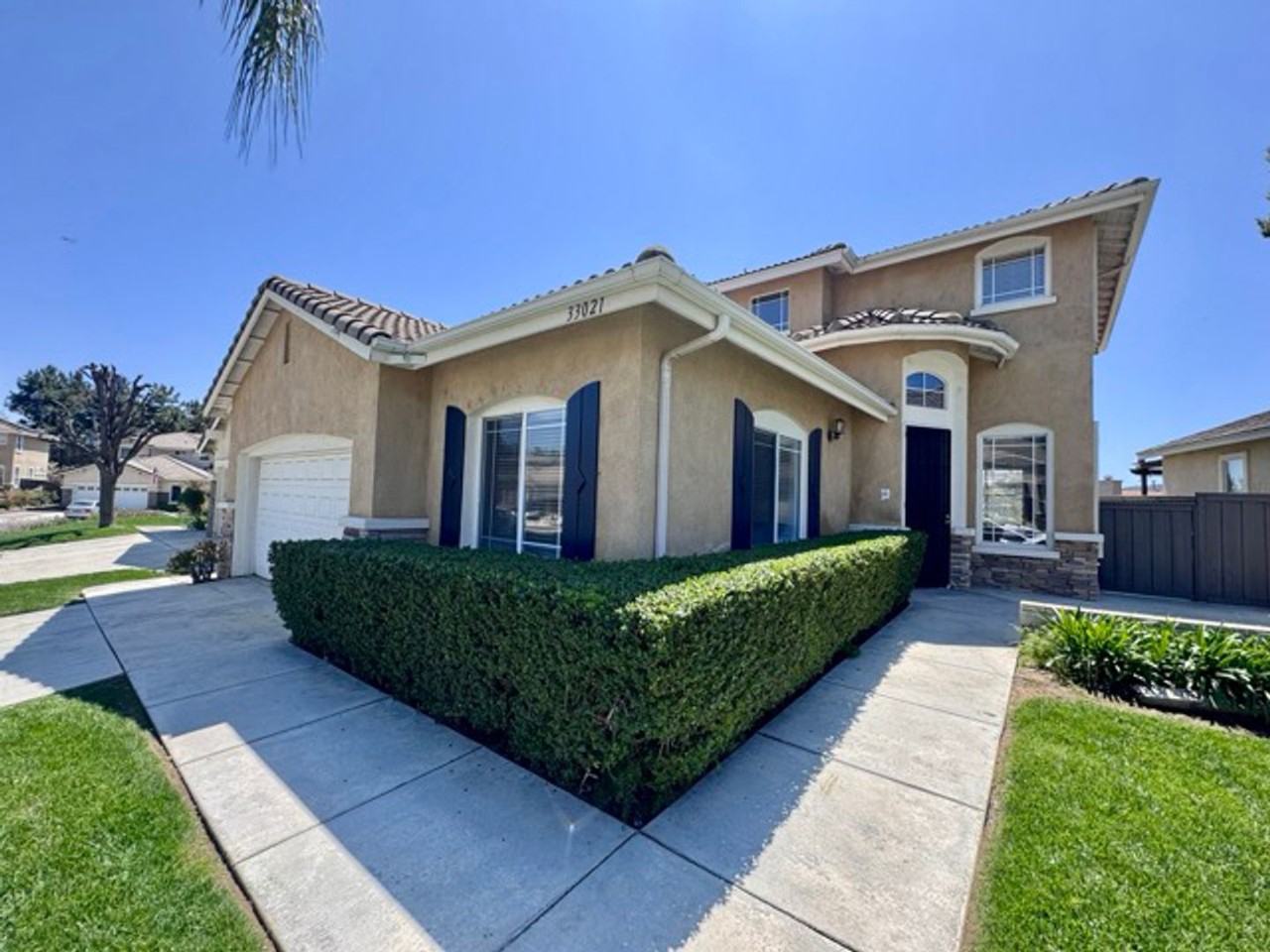 33021 Adelante St - Photo 4 of 50
