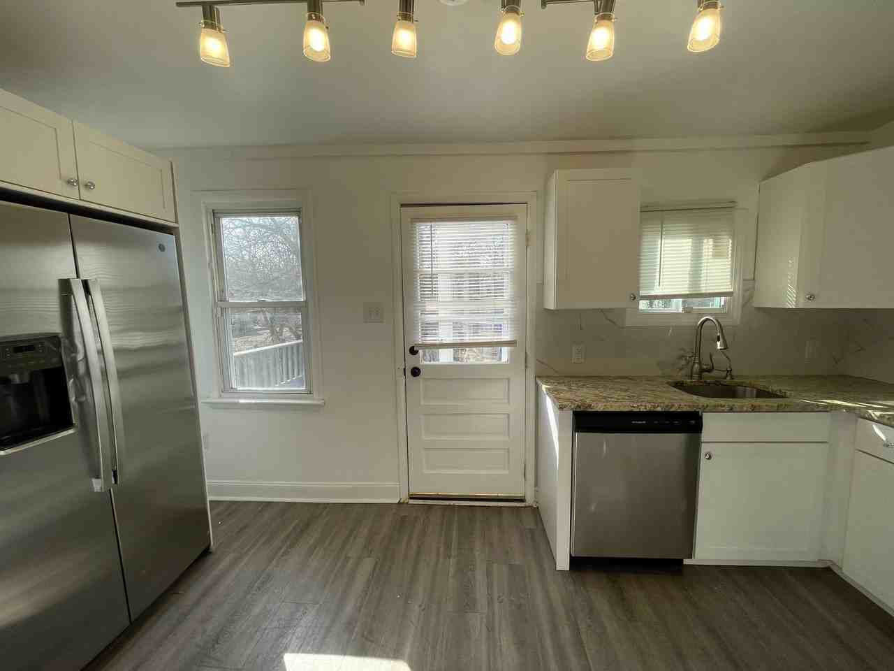 620 Walnut Street - Photo 2 of 27