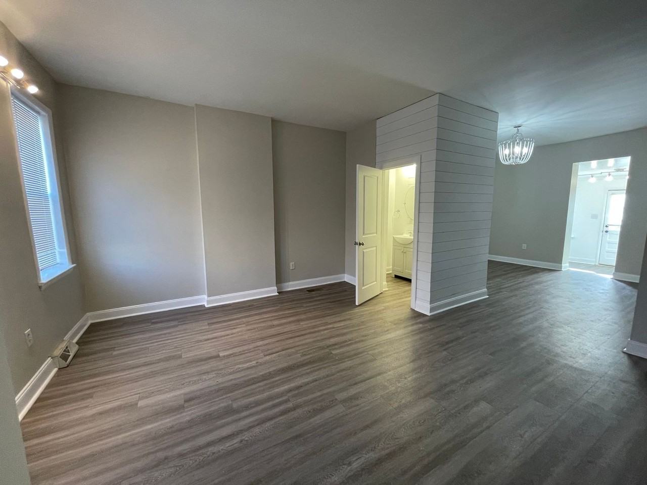 620 Walnut Street - Photo 5 of 27