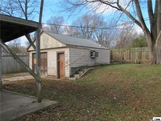 4822 Woodend Avenue - Photo 4 of 4