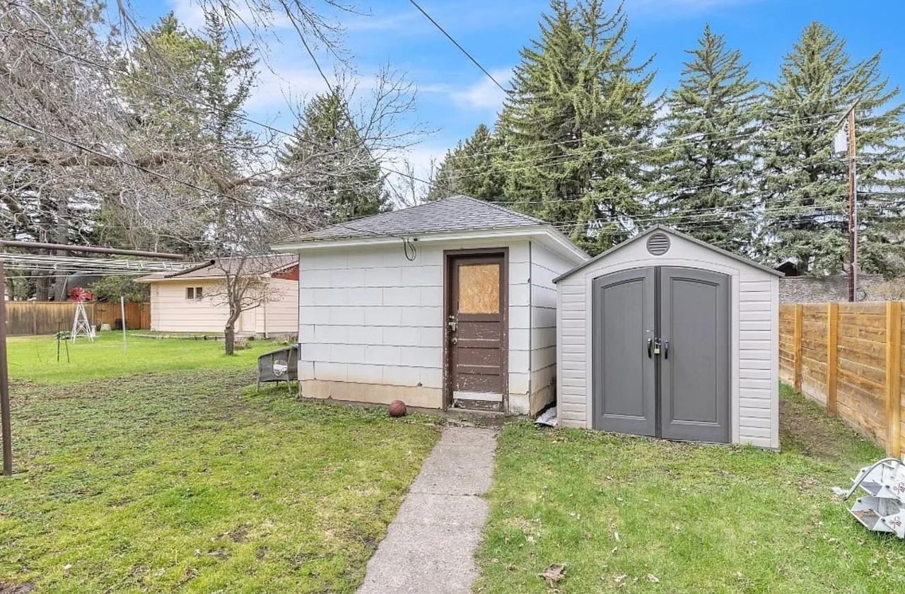 1205 S Grand Ave - Photo 6 of 33