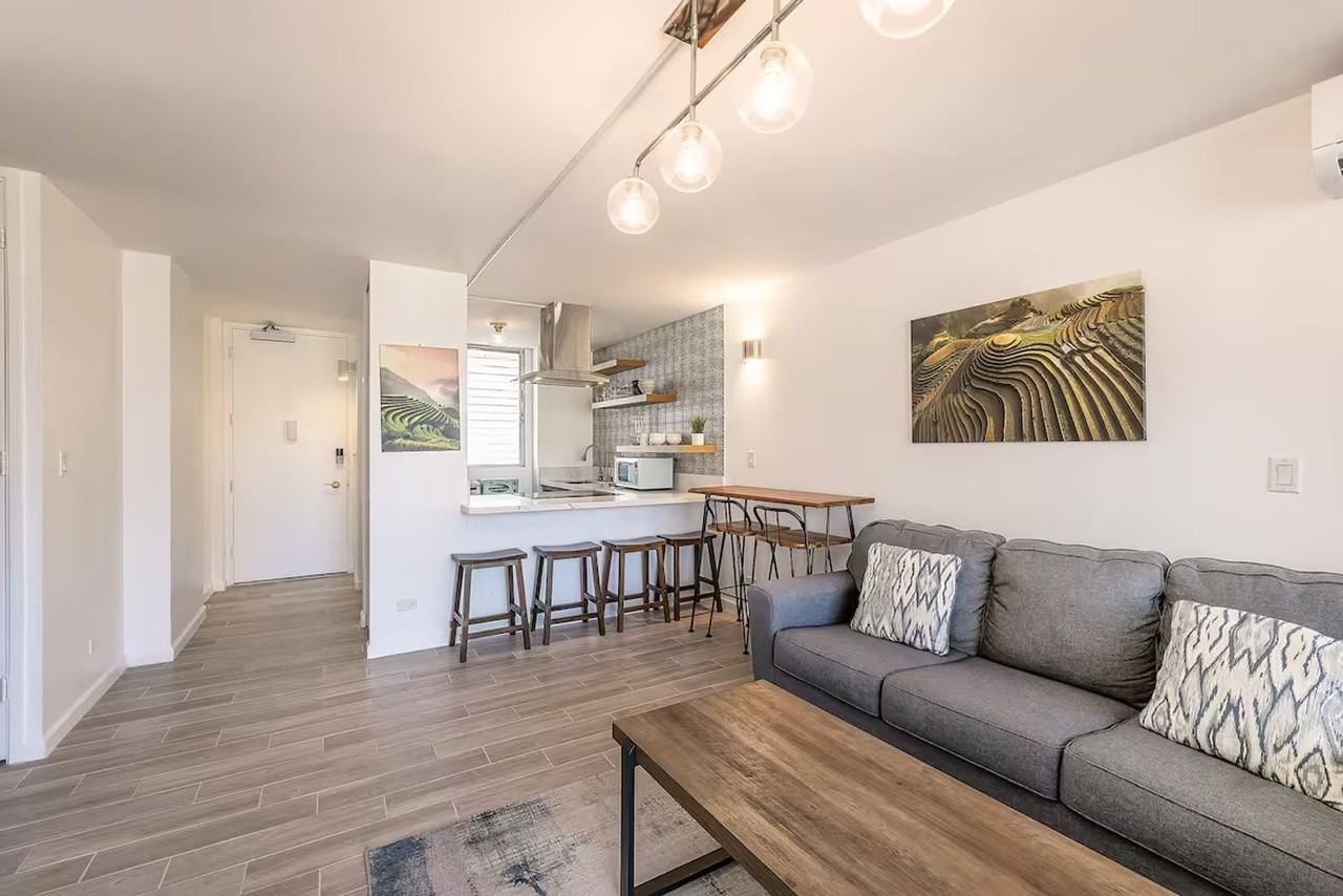 1848 Kahakai Dr #2105 - Photo 4 of 12