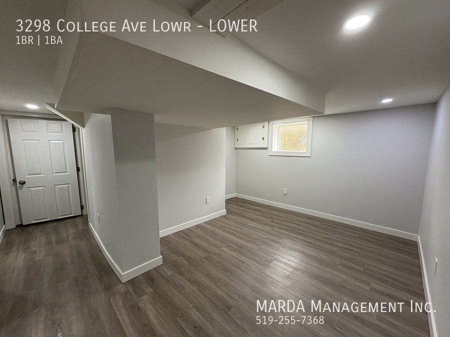 3298 College Ave Lowr - Photo 2 of 17