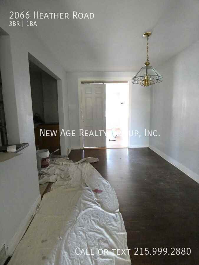 2066 Heather Rd - Photo 2 of 6