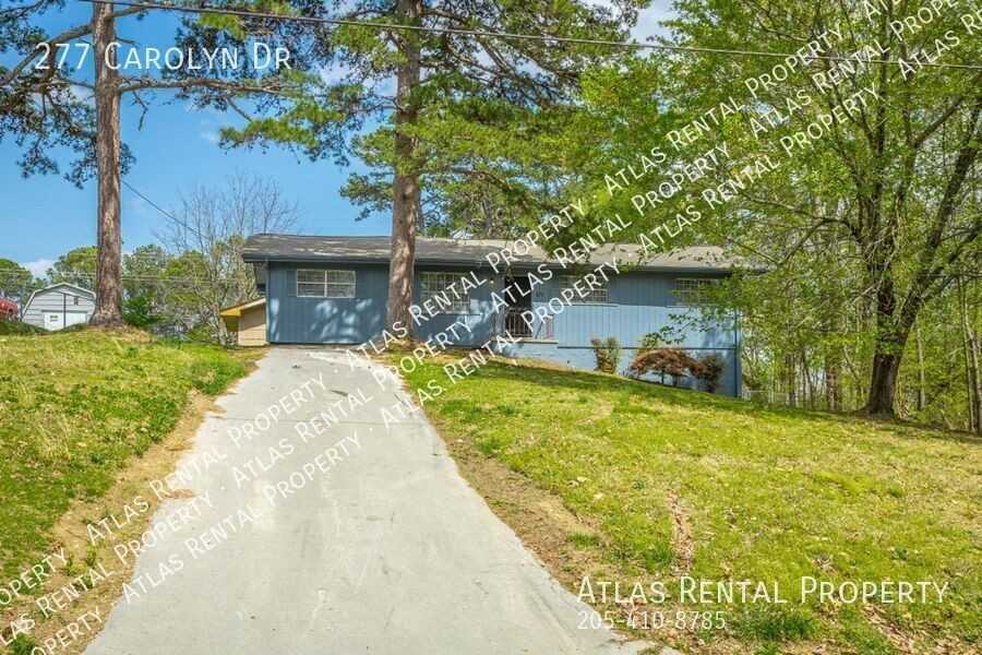 277 Carolyn Dr - Photo 2 of 9