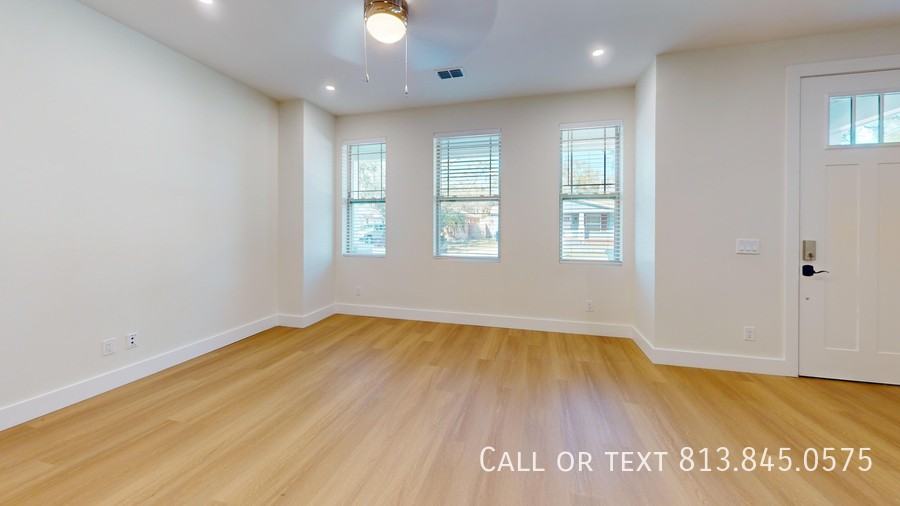 1505 E Comanche Ave #7 - Photo 7 of 17