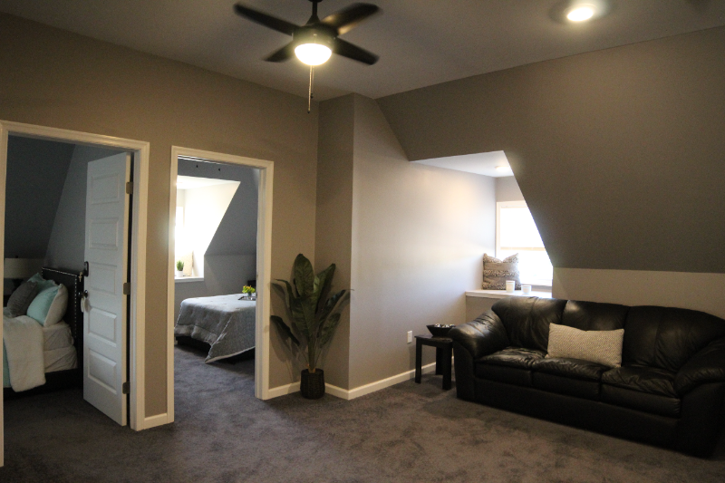 301 Chestnut St - Photo 3 of 19