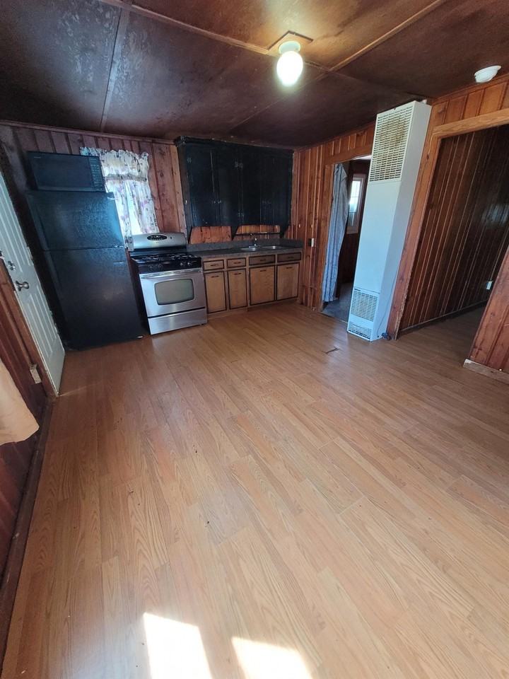 4060 S US 23 - Photo 4 of 14