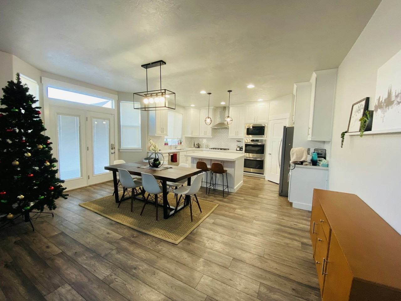 31 South Serrata Lane - Photo 3 of 25