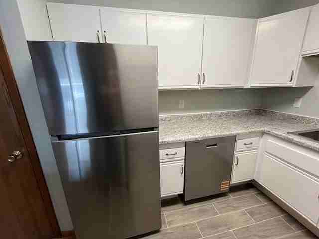 302 South 1st Avenue - Photo 2 of 20