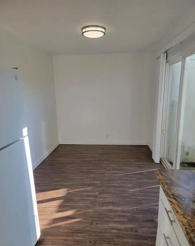 2435 Lee Street Southeast - Photo 4 of 11