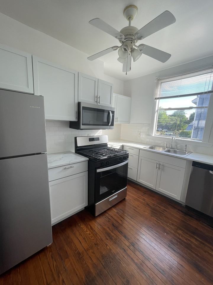 7800 St Charles Ave. - Photo 3 of 30