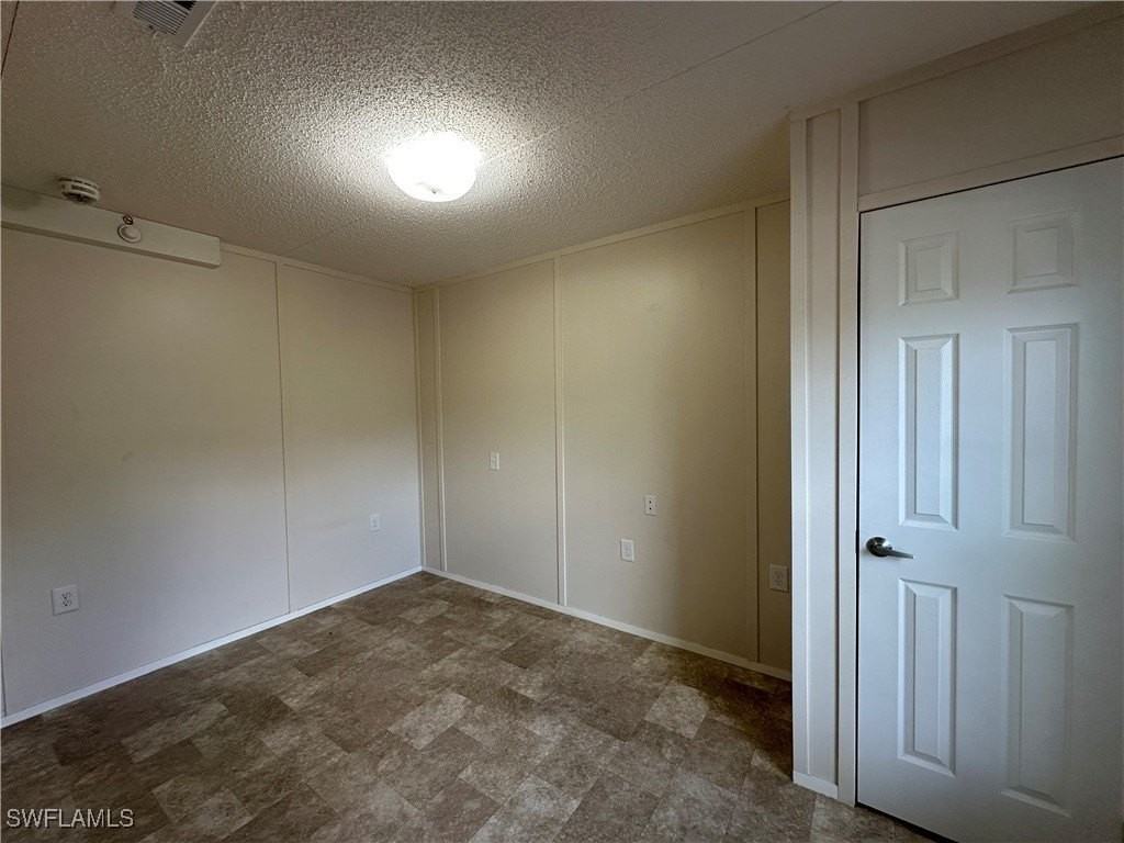 8086 Heck Dr #18 - Photo 4 of 12