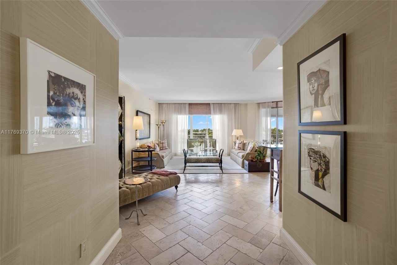 19925 Northeast 39th Place #402 - Photo 2 of 50