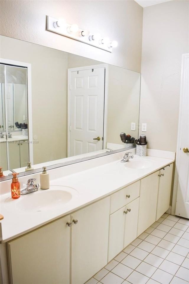 9123 Southwest 152nd Path - Photo 7 of 50