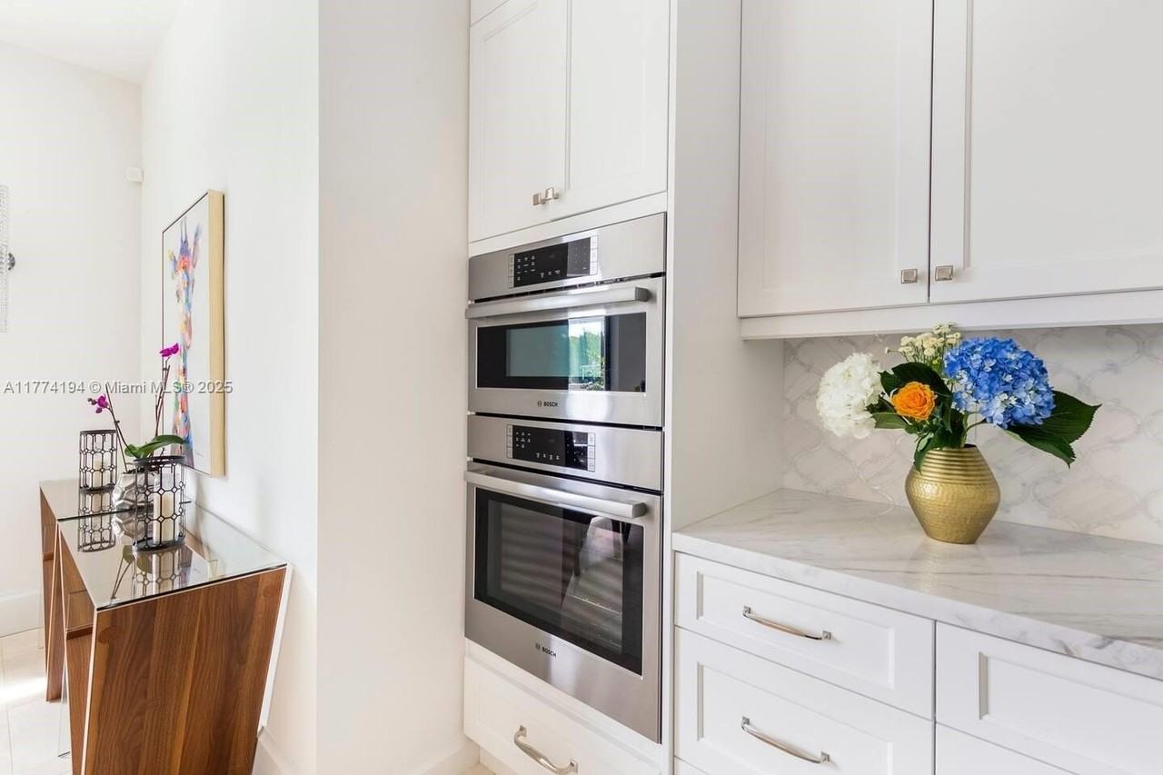 2809 Ne 14th Ave #2809 - Photo 5 of 42