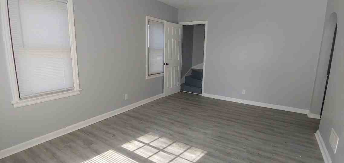 4016 W Orchard St - Photo 2 of 8