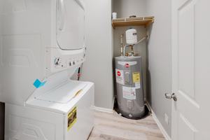 featured image of Ashton Ct