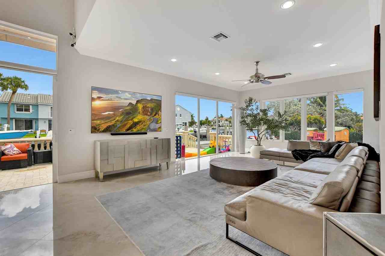 857 Havana Dr - Photo 6 of 30