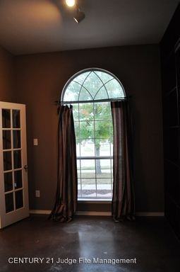 10025 Crawford Farms Dr - Photo 3 of 10