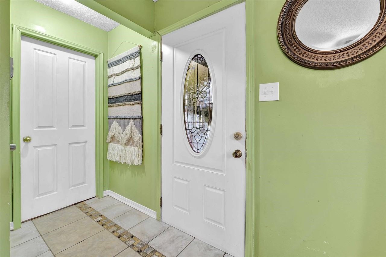 19112 Fm 1485 Rd - Photo 3 of 27