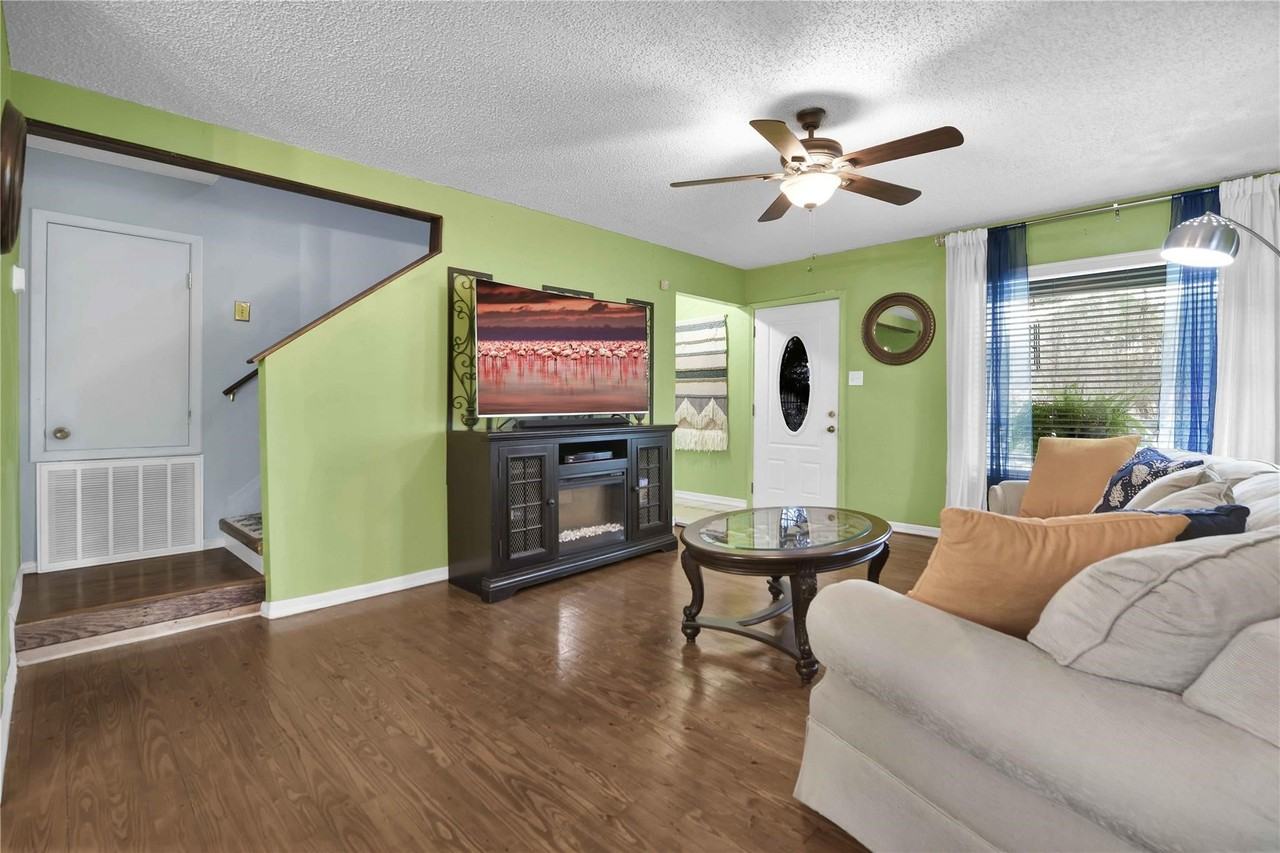 19112 Fm 1485 Rd - Photo 6 of 27